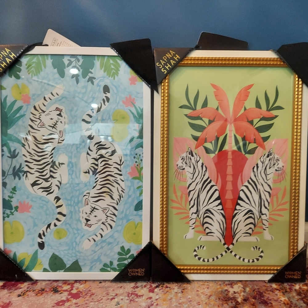 NIP Two Sapna Shah 12" X 18" Wall Art White Tigers And Cheetahs